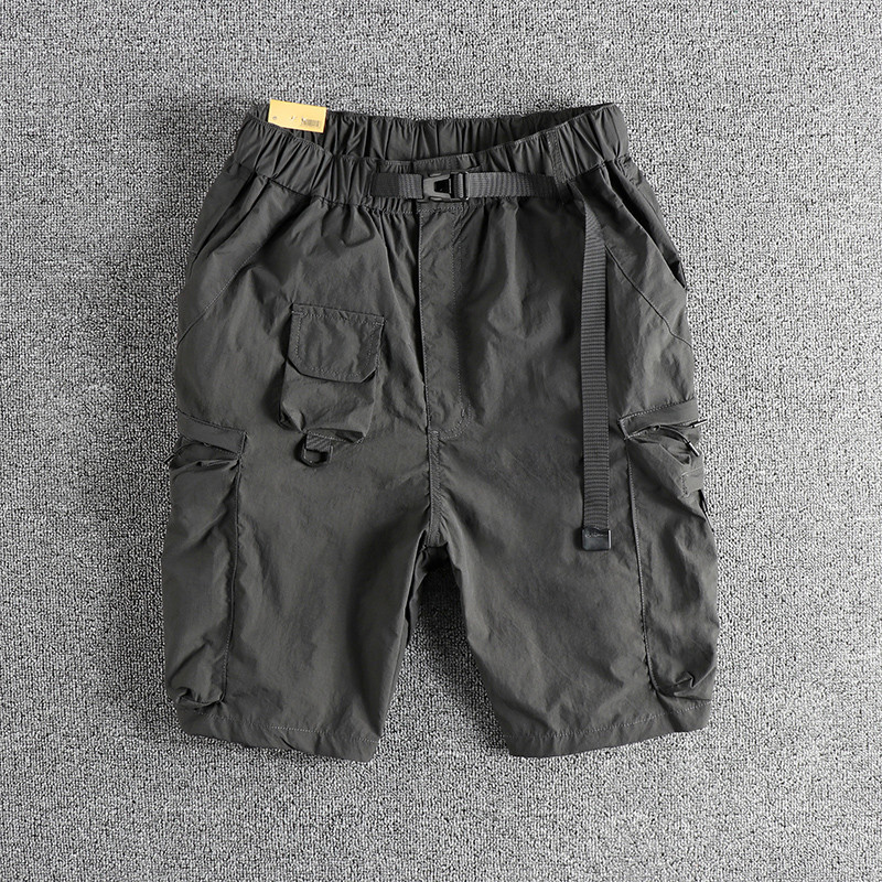 Vintage hegyi trend funkcionális cargo alkalmi rövidnadrág férfi gyorsan száradó háromdimenziós zsebes ifjúsági trend negyednadrág