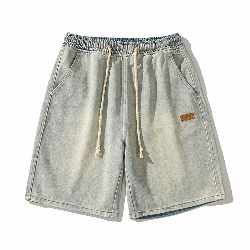 2024 nyár, új férfi farmer rövidnadrág, bő, egyenes lábú, táskás farmernadrág, divatos, széles szárú, rugalmas derékú koreai utcai viselet