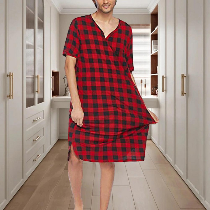 Összehangolt fej-váll arányú pizsama V-nyakú pizsama kockás mintás férfi nyári pizsama rövid ujjú mellkassal otthoni viselethez