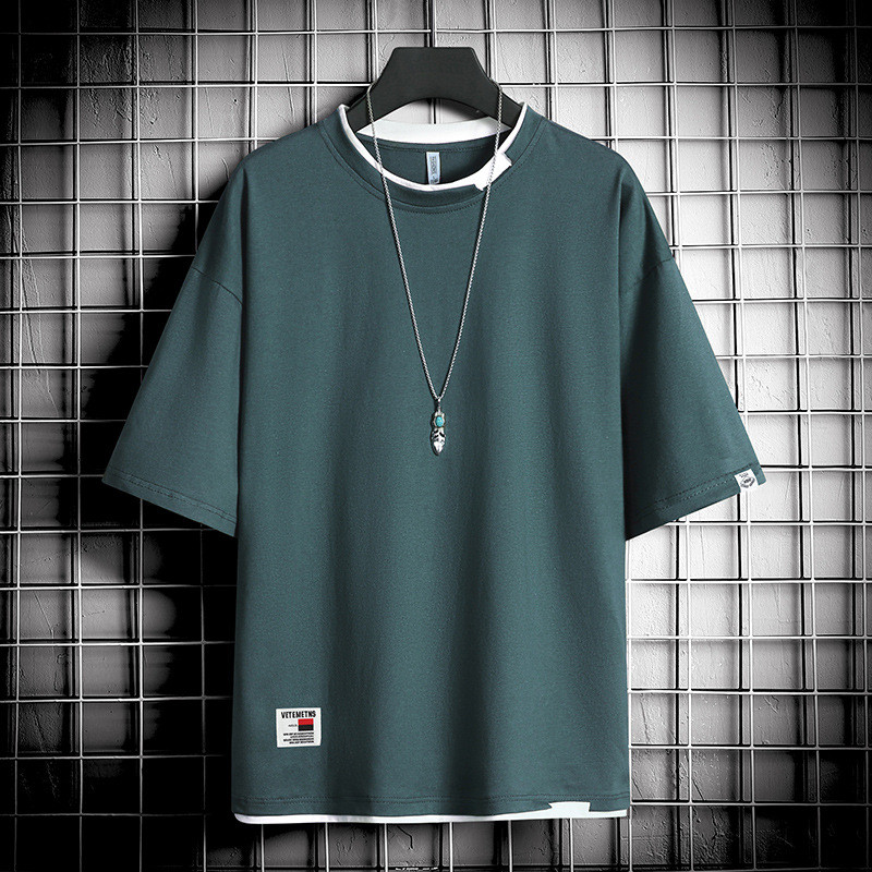 Hiphopa brīvi vīriešu ielu apģērbu T-krekli ikdienas klasiskā 2023. gada vasaras īsām piedurknēm, melni balti kreklu t-krekli, lielizmēra 4 XL