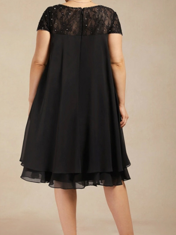 Šifona mežģīņu kleita līgavas mātei ar pērļotiem fliteriem Eleganta, kroku A-līnijas, vaļīga, īsām piedurknēm raibveida minikleita 2024. gadam