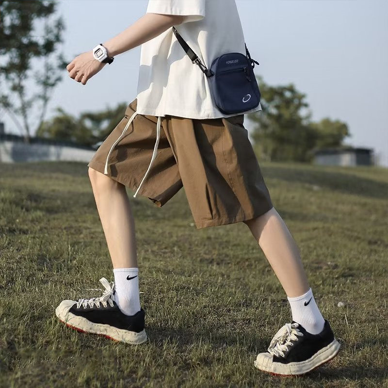 Jauni vīriešu pilsētas zēnu modes šorti Vasaras vienkrāsaini taisni Īsas bikses Streetwear Short Gym Hombre y2k bermuda masculina