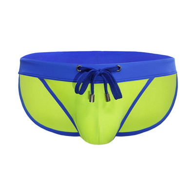 Európai és amerikai férfi szexi magas villás háromszögű fürdőnadrágok divatos színben passzoló egyszerű strand alacsony derekú háromszög bikini Me