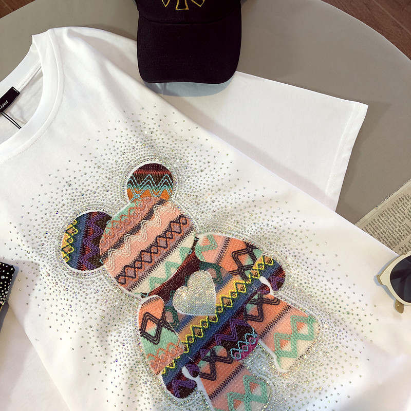 Naiste suvised ülisuured t-särgid O-kaelusega vabaaja särgid Harajuku tüdrukud lühikeste varrukatega valge musta põhjaga armsad karu tikandiga topid