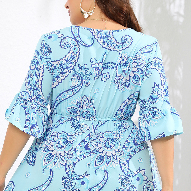 Odjeća velikih veličina Ženska midi haljina s V-izrezom i šarenim volanima s plisiranim plisiranim motivima kratkih rukava za plažu.