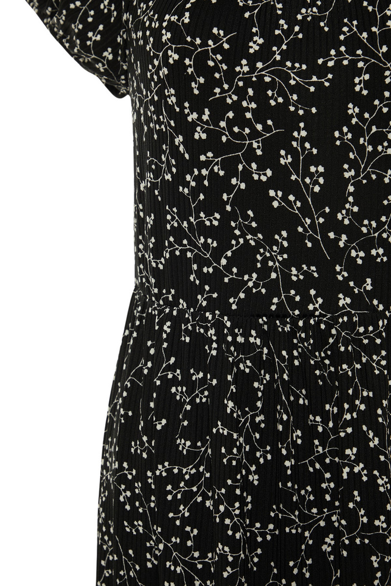 Trendyol sieviešu/meiteņu puķu puķainas īsas, relaksējošas liela izmēra kleitas