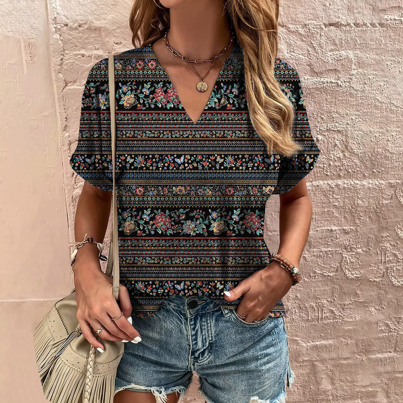 Sieviešu T-krekls ar apdruku ar V veida izgriezumu Ikdienas topi ar ziediem Lēta blūze Vasaras modes dāmu apģērbi Sieviešu lielizmēra T-krekli ar īsām piedurknēm