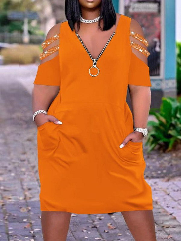 Sieviešu kleitas 2023. gada vasarā katru dienu auksti uz pleciem ar puspiedurknēm ar rāvējslēdzēju