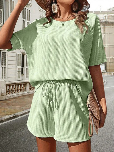 Ženski jednobojni gornji dio polurukava i kratki dvodijelni set 2024. Elegantno sportsko odijelo od baršuna Ženski ljetni modni set s elastičnim strukom