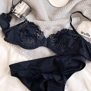 SML XL 2021 Nová dámska spodná bielizeň, ultratenká priehľadná podprsenka bez špongie, push-up, priedušná, sexy, čipkovaná