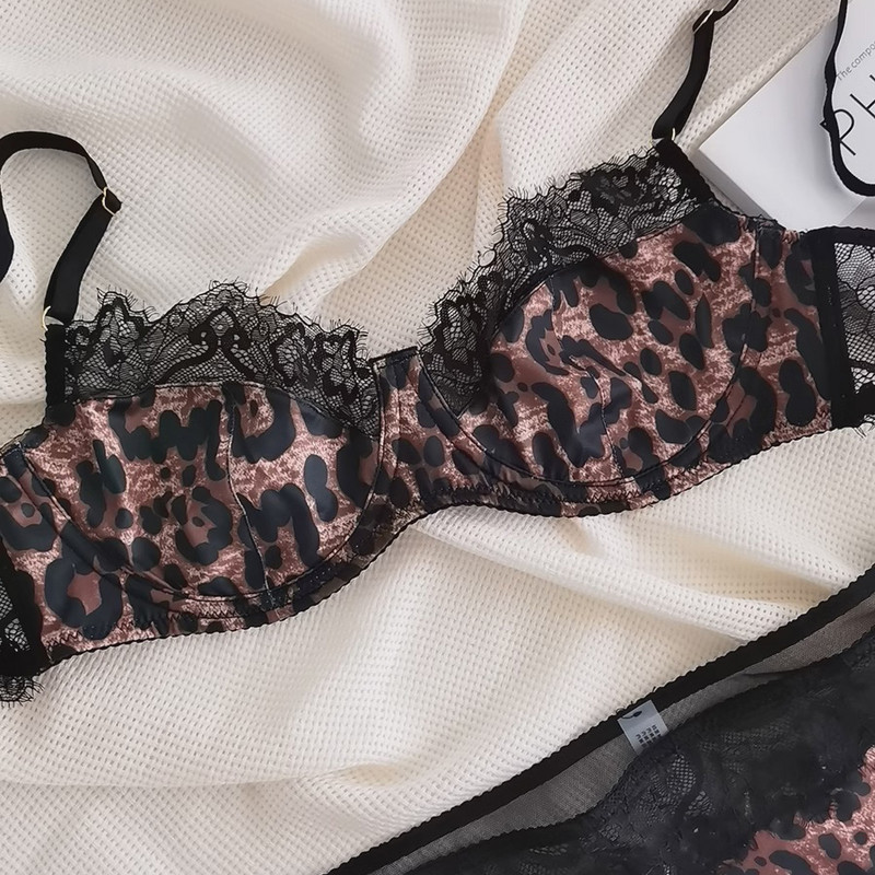 S-XL 70-85ABC Eiropas amerikāņu jauna vasaras apakšveļa ar leoparda apdruku Īpaši plānas seksīgas mežģīņu sieviešu krūštura apakšbikses sieviešu komplekti