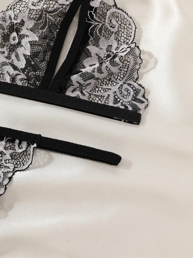 Izdubljeno žensko žensko seksi donje rublje Čipkano donje rublje Odjeća za spavanje G-string donje rublje Ženski komplet Dvodijelni set Ženski grudnjak Odijelo