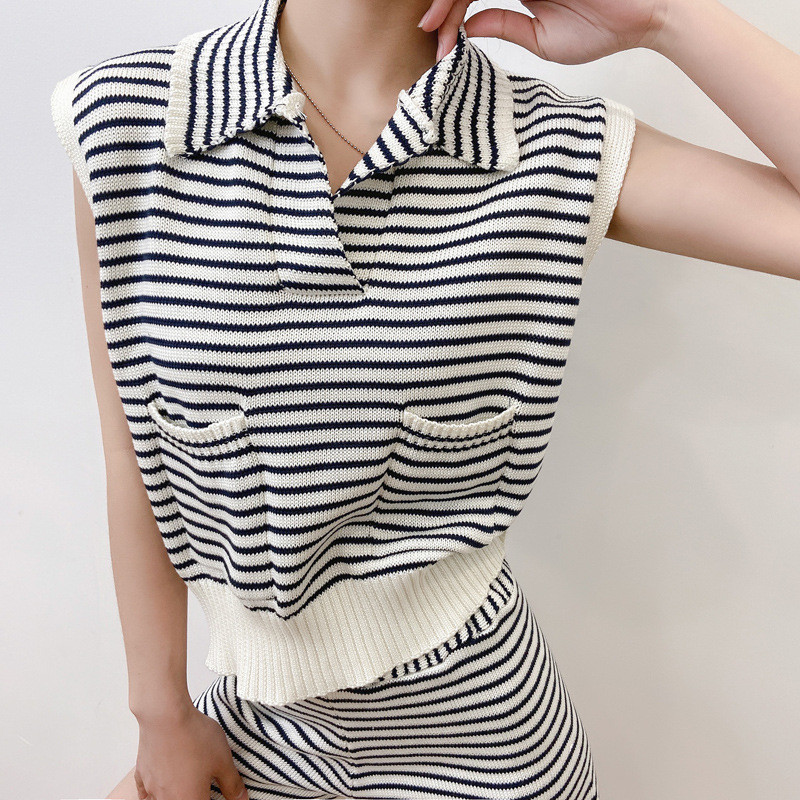 Trening tricotat cu dungi Tricouri pentru femei Pulover fără mâneci Seturi din două piese Mini pantaloni scurți de vară Costume Ținute cu tricou în coaste