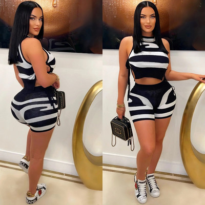 CM.YAYA spausdintas elegantiškas moteriškas komplektas, surišamas atviras šoninis apkarpytas viršus ir šortų rinkinys, 2023 m. vasaros mados dviejų 2 dalių komplektų komplektai, sportinis kostiumas