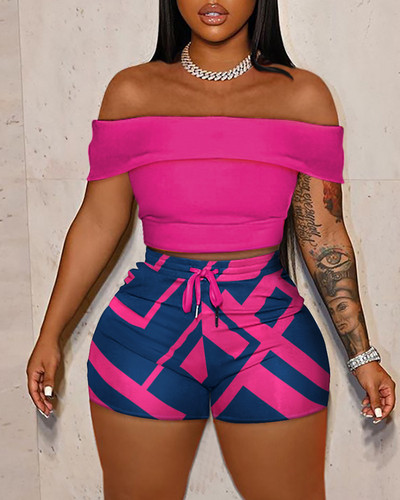 Vasaras divdaļīgie komplekti Sieviešu tērpi Modes no pleciem apgriezts tops un ģeometriskas apdrukas šortu komplekts Sieviešu treniņtērps, apģērbs