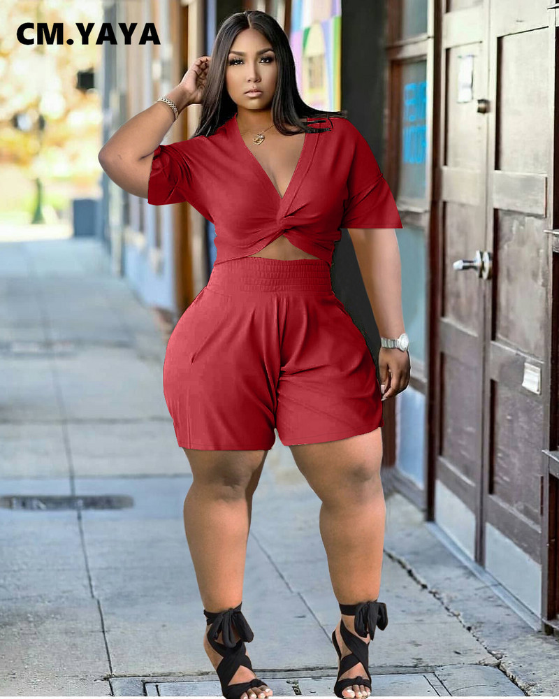 CM.YAYA Active eleganti sieviešu divi 2 daļiņu komplekti, 2022. gada vasaras drapēti V veida kakla izgriezuma augšdaļa un uzliesmojoši šorti, kas atbilst sporta tērpa komplektam