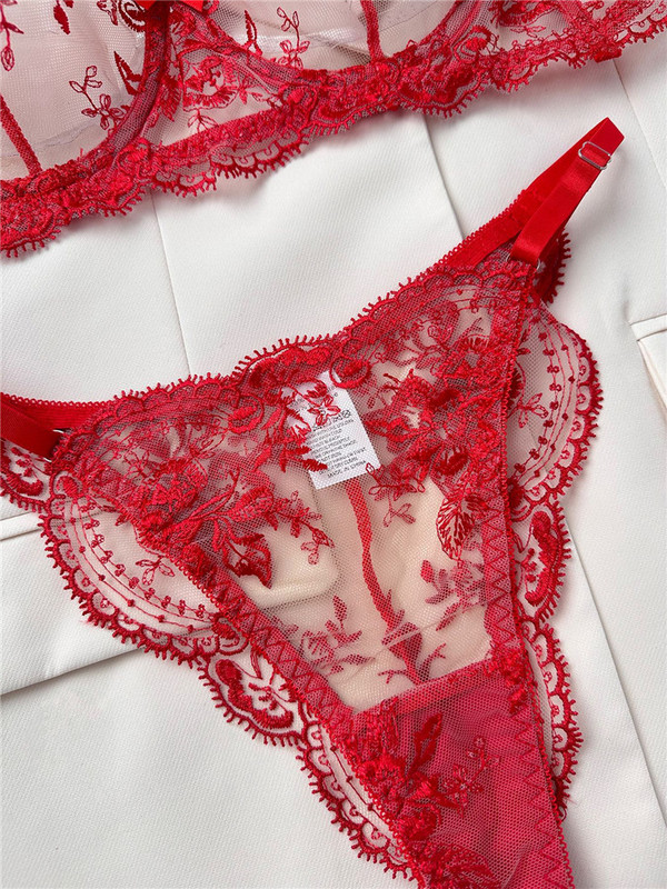 Seksīgi krūšturu komplekti sievietēm Iedomātā apakšveļa, mežģīņu izšūšana, pasaka, bezšuvju apakšveļa Skatiet eksotiskus komplektus ziedu krūštura īsu komplektu