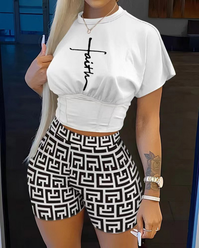 Vasaras ikdienišķa apdruka T kreklu īsie komplekti Sieviešu modes īsu piedurkņu apgrieztu tops un Bodycon šorti Divdaļīgs komplekts Sieviešu Boho uzvalki