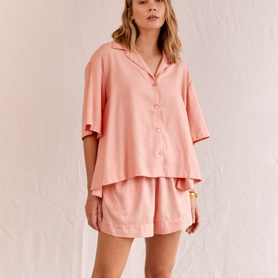 Dviejų dalių gėlėtų pižamų rinkinys Didelis ilgomis rankovėmis užsegami marškinėliai pižamos šoriniai su gėlėmis raštais šortų rinkinys miegui