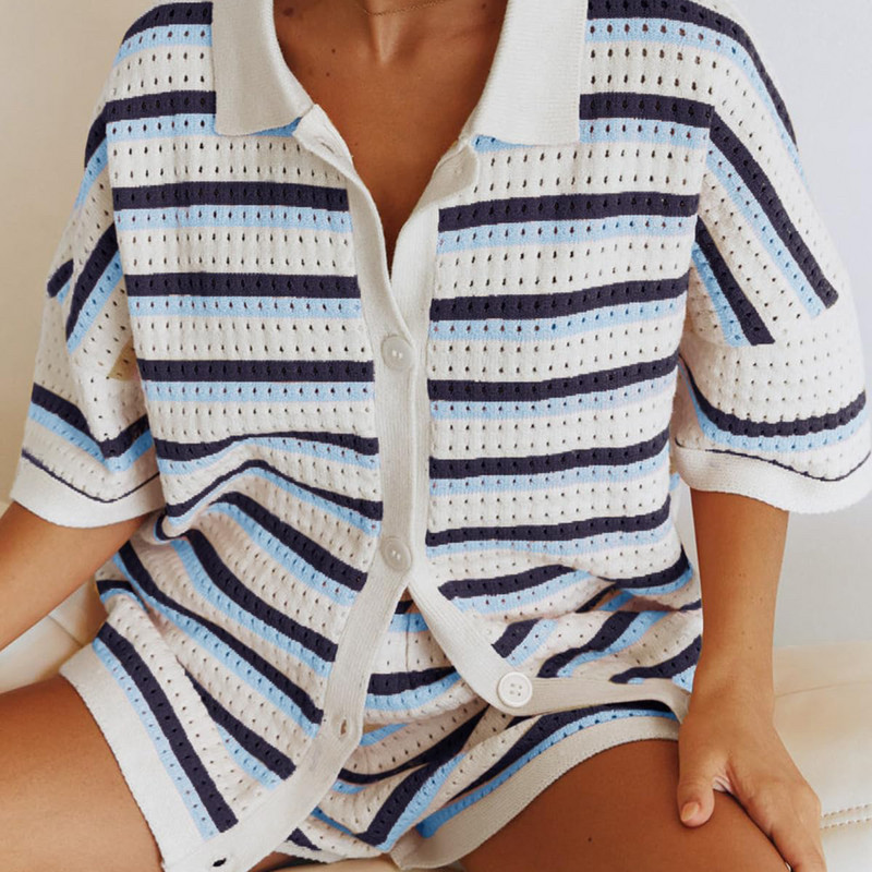 Sieviešu pidžamas īsais komplekts, 2 daļ. atpūtas tērpi, svītras, kontrasta krāsa, poga, tamborēti, adīti topi un šorti atpūtas telpas komplekti