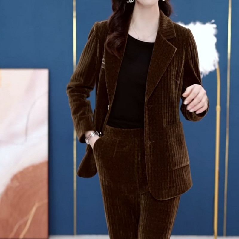 Proljeće 2023. Novi elegantni ženski set od samta, ležerna jakna, jakna, jakna, hlače širokih nogavica, dvodijelna odjeća za uredske menadžere