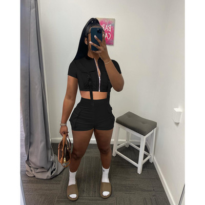 CM.YAYA Active Safari Style naiste komplekt, tõmblukuga kärbsega dressipluus ja lühikesed püksid, 2023. aasta INS dressipluus, kaks 2-osalist komplekti.