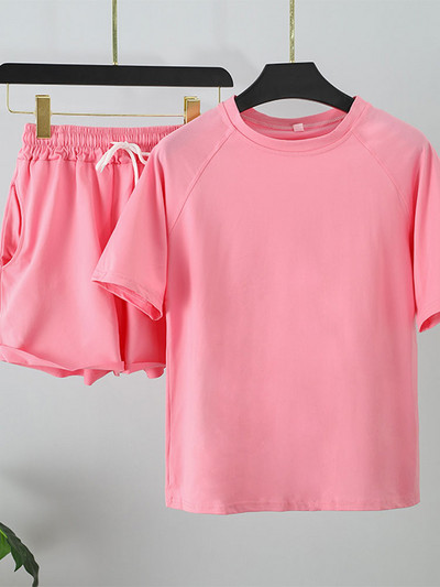 Vasaras svītraina treniņtērpa komplekts sievietēm ar īsām piedurknēm T krekls Mini šorti divdaļīgs komplekts sievietēm 2023. gada ikdienas sieviešu sporta tērps