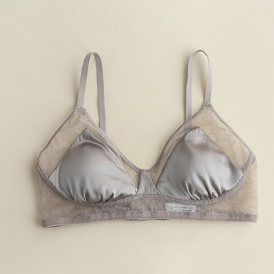 BirdTree 93% ehtsast siidist rinnahoidja, naiste satiinvõrgust siidist traadist vaba, ilus pitsist lapiline aluspesu, 2024 kevadsuvi P43401QM