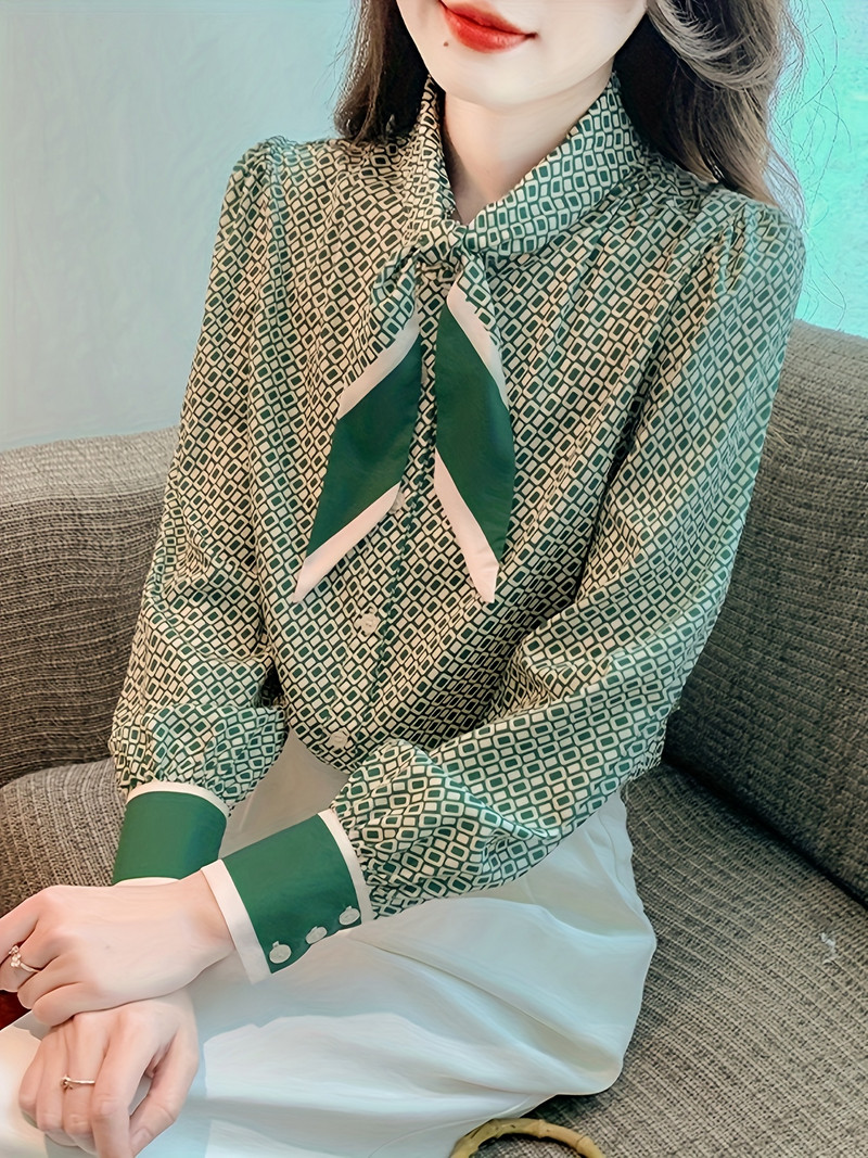 Uus saabunud naiste Blusa Mujer kevadsuvise moe jaoks Trendikas mustriga naiste nööpidega särk tööle ja vabaaja veetmiseks