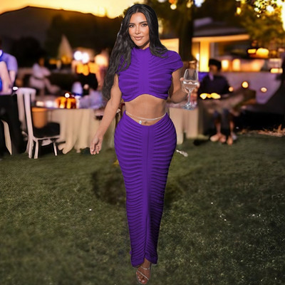 Kim Kardashiani läbipaistev valge kootud kaheosaline kleit, elegantne läbipaistev kampsun Crop topp ja seelikukomplekt, festivaliriietus