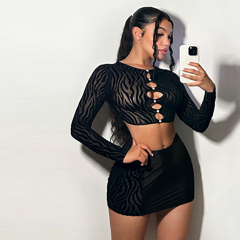 BUIDINGB Elegantne õõnsad 2-osalised kortsudega seelikukomplektid Seksikad kärbitud topsid särgid, 2024. aasta moodne minikleit Seksikas kaheosaline komplekt