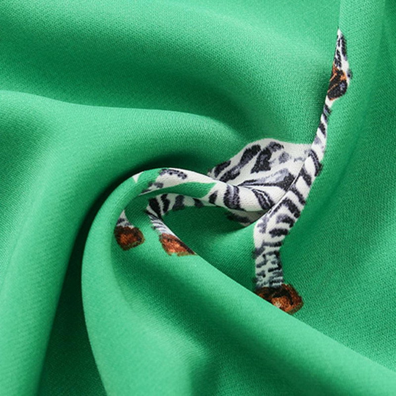 Jauns rudens sieviešu krekls, elegants, garām piedurknēm, dzīvnieku apdruka.