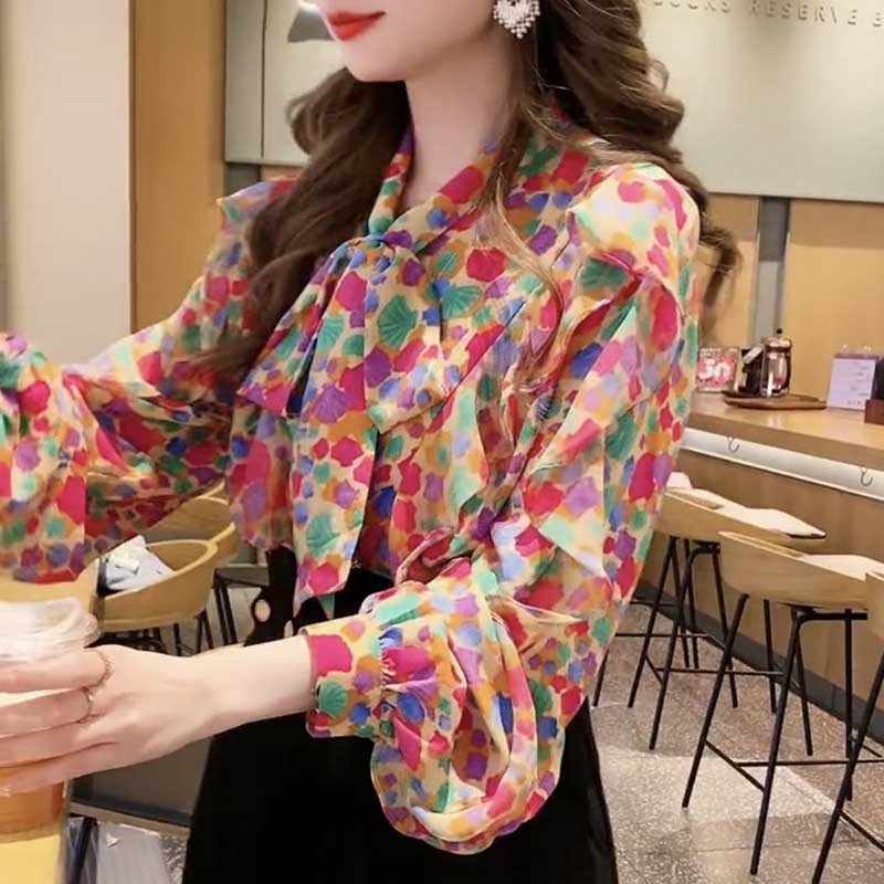Divat nyomtatott, összefűzött fodros fűzős masnis ingek női ruházat 2024 tavaszi új bő koreai felsők pillangós ujjú blúzok