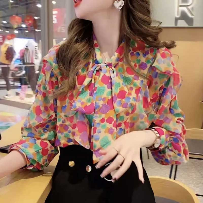 Divat nyomtatott, összefűzött fodros fűzős masnis ingek női ruházat 2024 tavaszi új bő koreai felsők pillangós ujjú blúzok