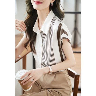 2023. gada jauns vasaras temperaments, svītrains šifona polo-kakla krekli ar īsām piedurknēm. Sieviešu modes pogas, brīvas blūzes, sieviešu apģērba topi