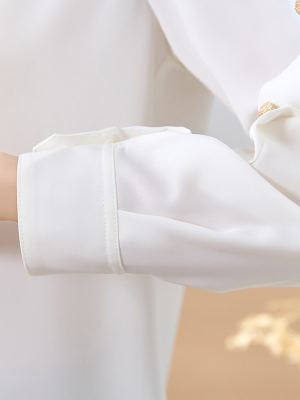 Jauni, vienkārši, stilīgi raibveida atloks Sieviešu krekli ar garām piedurknēm, vienrindas brīvas sieviešu blūzes pavasara rudens sieviešu topi