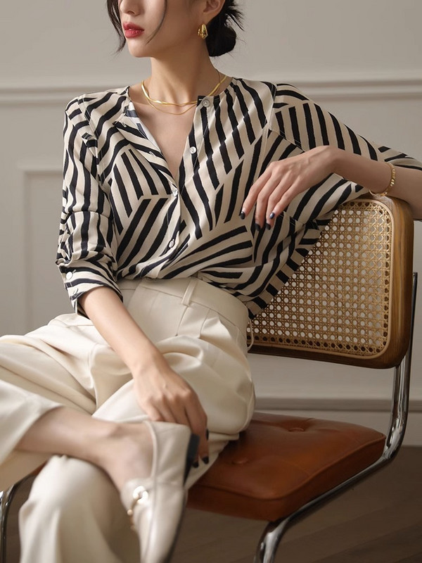 Novodošla ženska Blusa Mujer s trendi printom Elegantna i svestrana ženska košulja s prednjim gumbima savršena za elegantan casual look