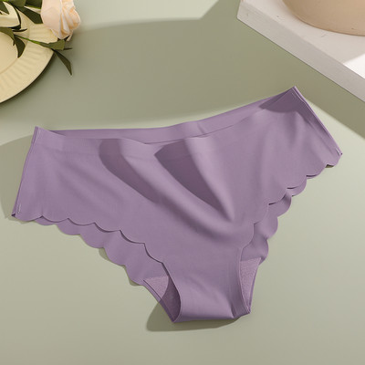 Invisible Ice Silk Biksītes Sieviešu Bezšuvju Biksītes Sieviešu Apakšbikses Īpaši plānas Apakšveļas Vidēji Paaugstinātas Ērtas Apakšveļa S-XL