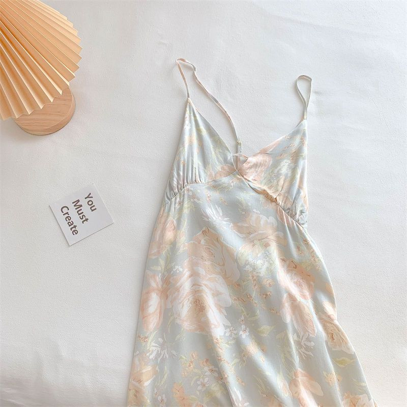 Ziedu satīna zīda naktskleita pidžamas Sieviešu seksīgi naktskrekli ar V veida kakla izgriezumu, sieviešu naktskrekli seksīgi kārdinājumi naktsveļa Elegants mājas apģērbs