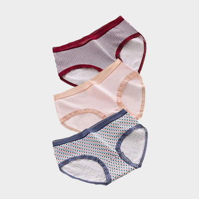 Piim siidist aluspüksid naistele Pehmed venivad püksid Lillelised naiste aluspesu Nahasõbralikud aluspüksid püksid