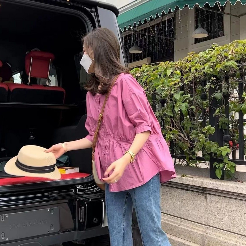 Korejas versijas brīvs, asimetrisks kroku raibs kokvilnas leļļu krekls sievietēm pavasara vasarai jauns ikdienas novājēšanas moderns tops