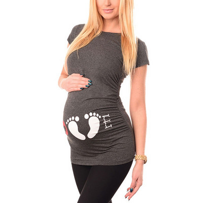 Μπλουζάκι εγκυμοσύνης με εμπριμέ εμπριμέ μπλουζάκι με κοντομάνικο λαιμόκοψη