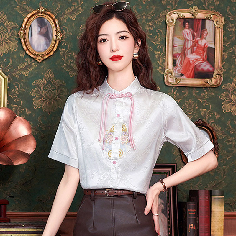 Moodne Hiina stiil Tikandid Satiin Naiste särkpluus Topid Blusas Mujer De Moda 2024 Verano lühikeste varrukatega naiste särk H574