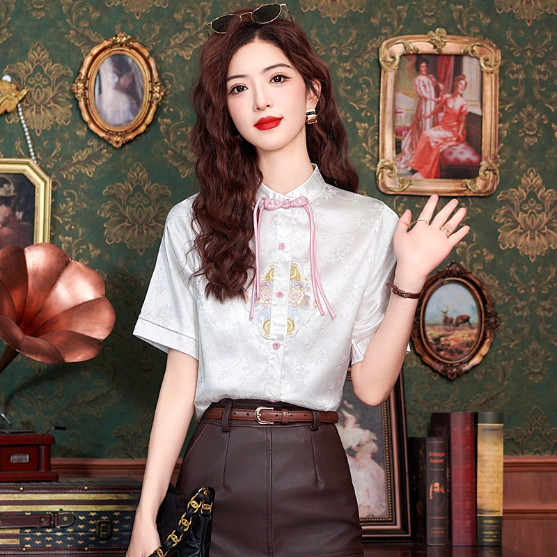Moodne Hiina stiil Tikandid Satiin Naiste särkpluus Topid Blusas Mujer De Moda 2024 Verano lühikeste varrukatega naiste särk H574