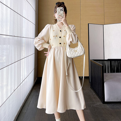 Rudens ziemas modes kleita grūtniecēm ar garām piedurknēm ar V veida izgriezumu ar vintage izšuvumu grūtniecēm.