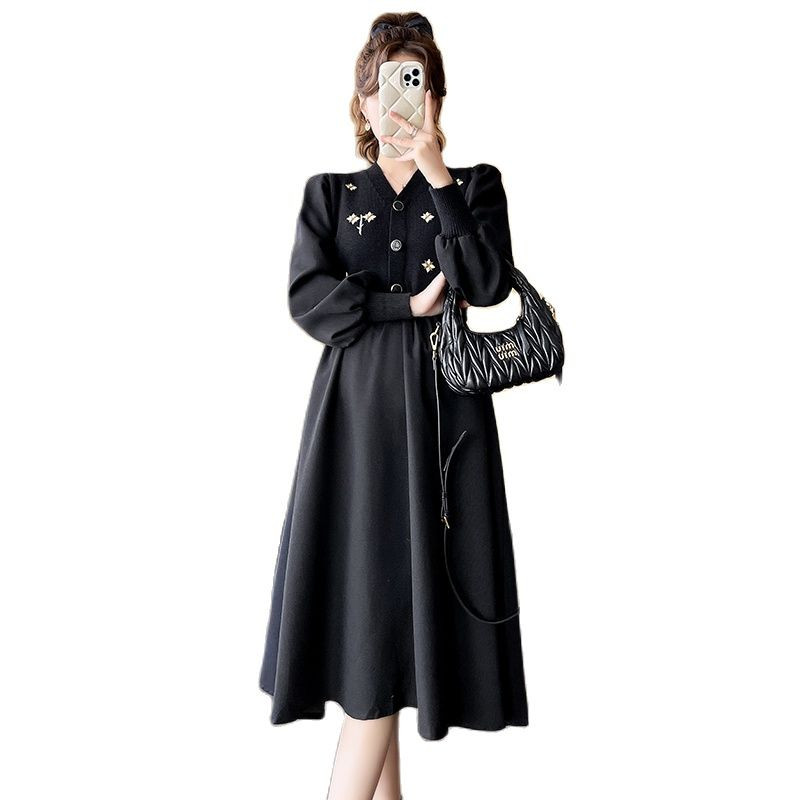 Rudens ziemas modes kleita grūtniecēm ar garām piedurknēm ar V veida izgriezumu ar vintage izšuvumu grūtniecēm.