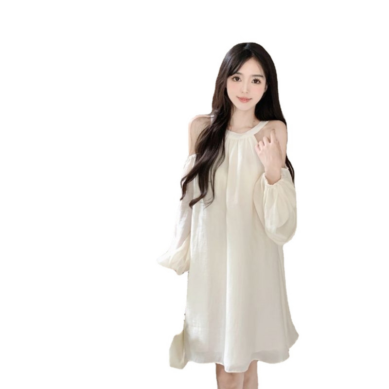 2022. g. sieviešu apģērbs, grūtnieču kleitas, stingras volāni no pleciem, grūtnieču kleita, fotografēšana, vasaras apģērbs, vestidos