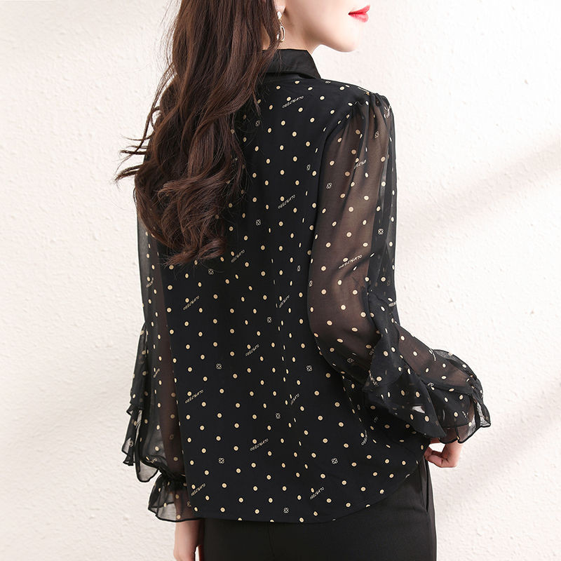 Jesen 2023. Ženska košulja dugih rukava s ovratnikom za lutke od gaze i čipkom na dugmad, široka, široka modna uska bluza na točkice