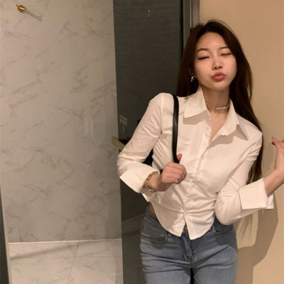 Naiste särgid Volditud Slim Fit Crop Tops Igapäevane Disain Valge Puhas Korea stiilis Mood vabaaja büroo Naised Kõik sobivad õrn kevad