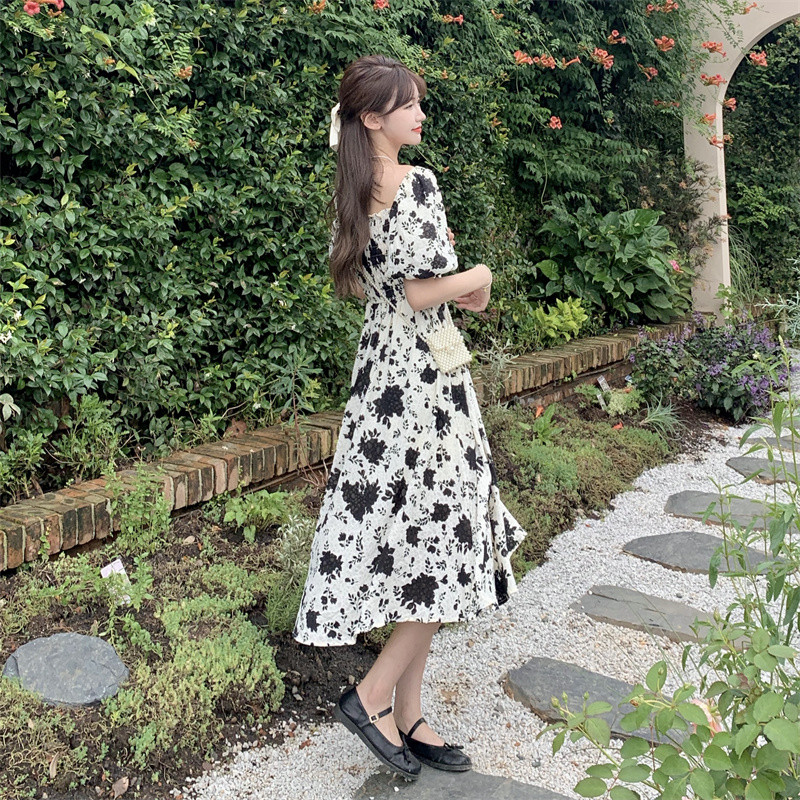 Liela izmēra grūtniecei ziedu kleita, izstiepta ar augstu jostasvietu Modes apdruka Grūtnieču pludmales kleita, brīva grūtniecības apģērbi brīvdienām